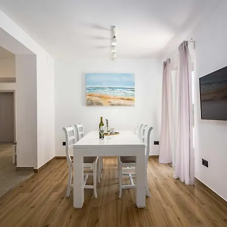 App Marina Apartment
