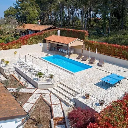App Marina Apartment