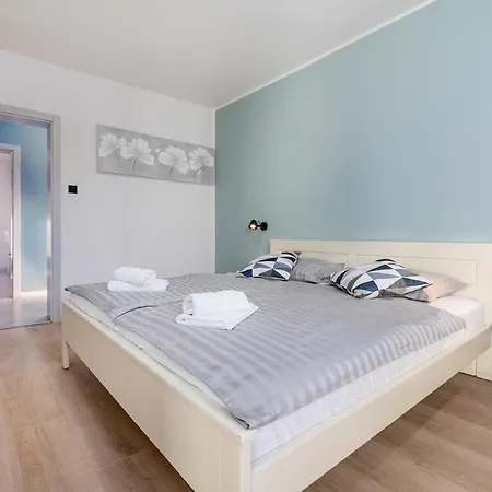 App Marina Apartment Porec