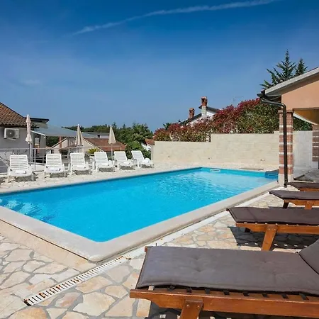 App Marina Apartment