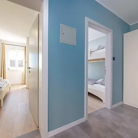 App Marina Apartment Porec
